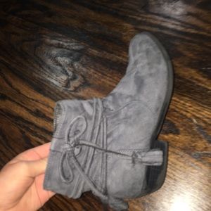 GIRLS BOOTIES